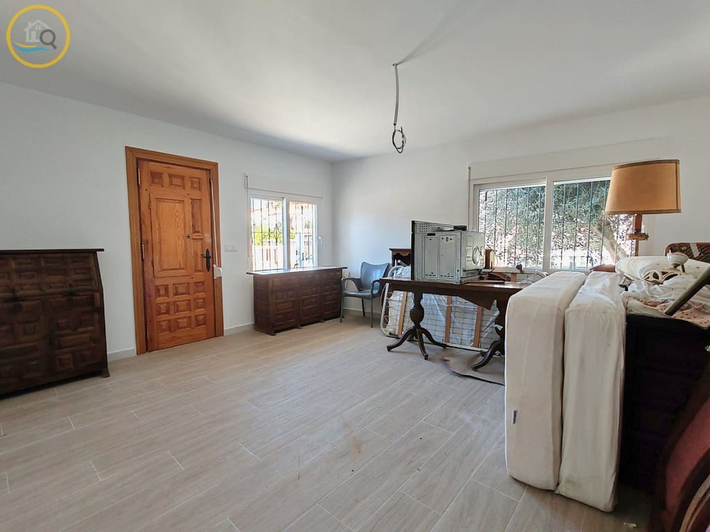 3 bedroom Apartment for sale in La Regia - € 165,000 (Ref: 9386496)