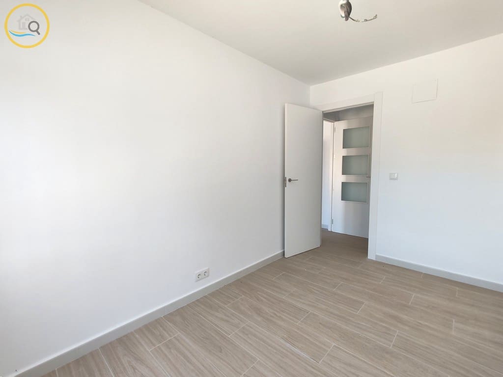 3 bedroom Apartment for sale in La Regia - € 165,000 (Ref: 9386496)