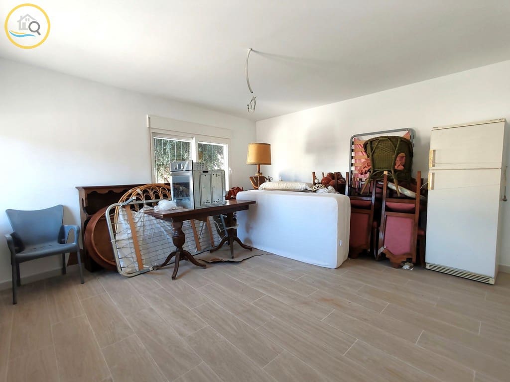 3 bedroom Apartment for sale in La Regia - € 165,000 (Ref: 9386496)