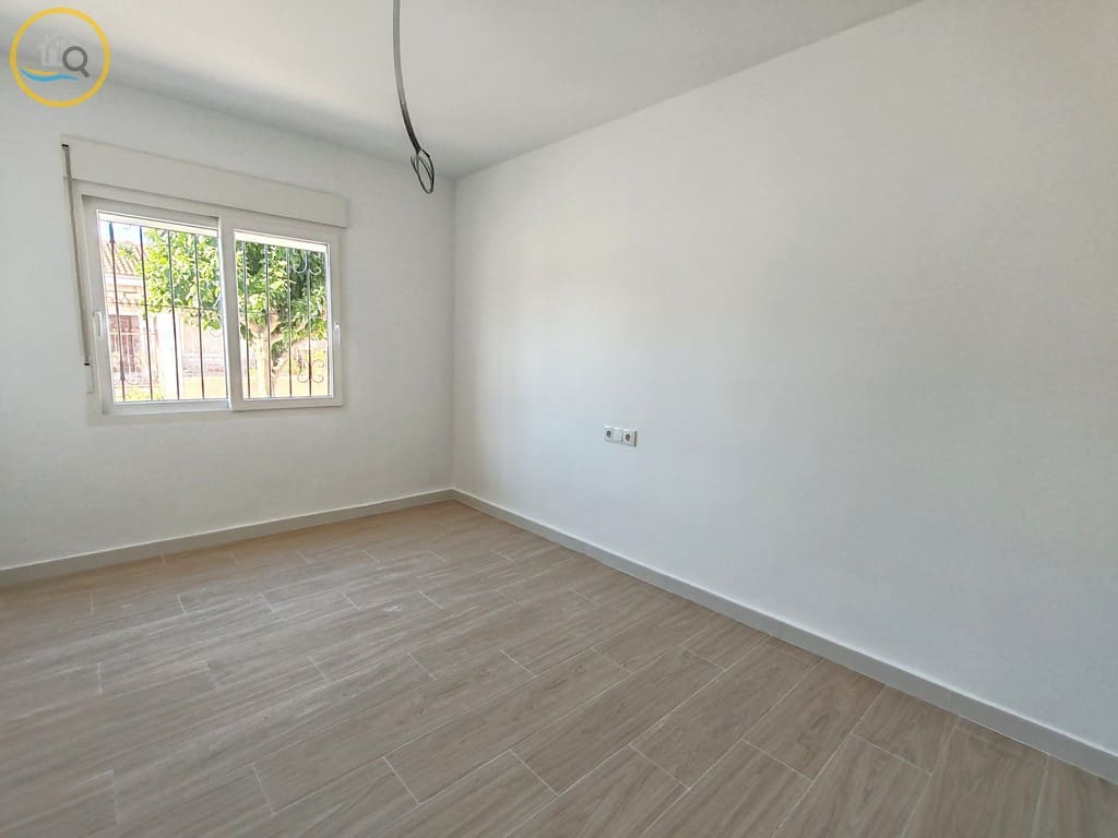 3 bedroom Apartment for sale in La Regia - € 165,000 (Ref: 9386496)