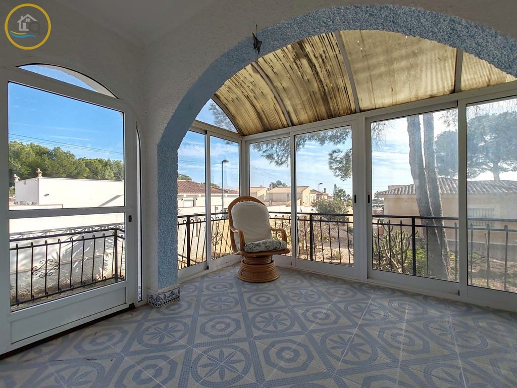 Chalet de 2 habitaciones en Pinar de Campoverde en venta con garaje - 279.950 € (Ref: 9449714)