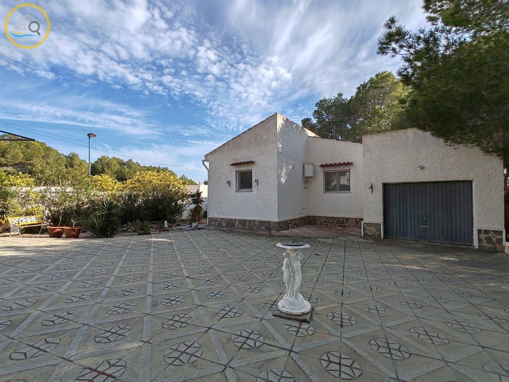 Chalet de 2 habitaciones en Pinar de Campoverde en venta con garaje - 279.950 € (Ref: 9449714)