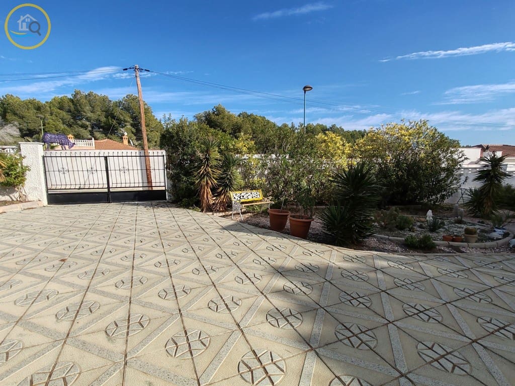 Chalet de 2 habitaciones en Pinar de Campoverde en venta con garaje - 279.950 € (Ref: 9449714)