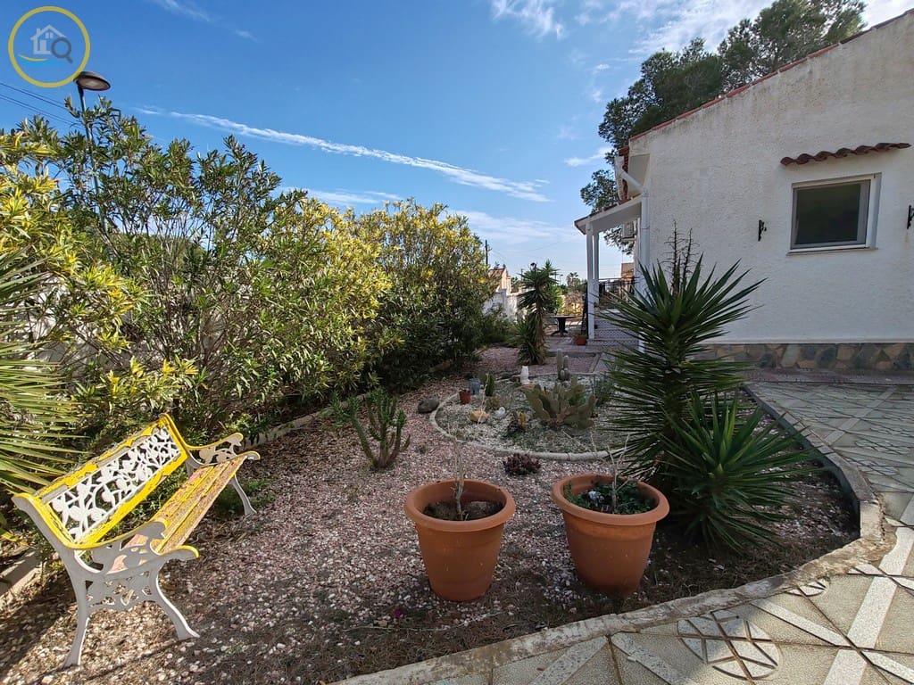 Chalet de 2 habitaciones en Pinar de Campoverde en venta con garaje - 279.950 € (Ref: 9449714)