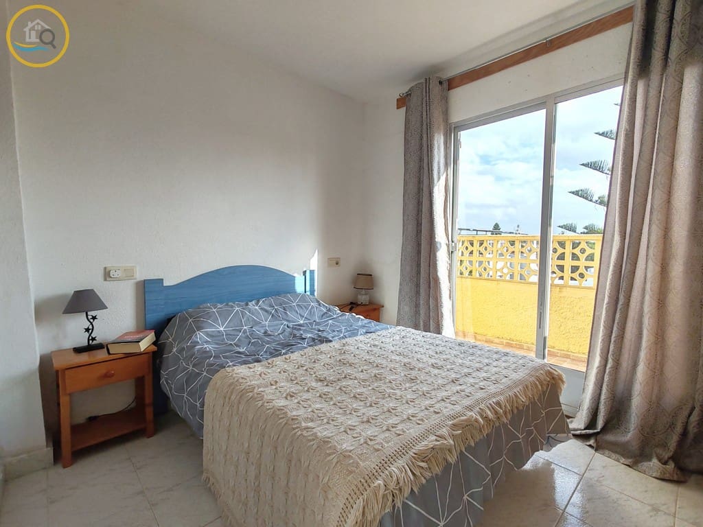 3 bedroom Villa for sale in Pinar de Campoverde with pool - € 220,000 (Ref: 9453596)