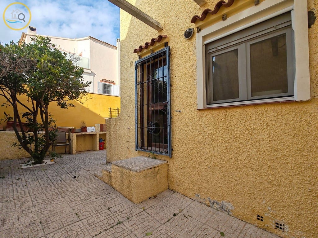3 bedroom Villa for sale in Pinar de Campoverde with pool - € 220,000 (Ref: 9453596)
