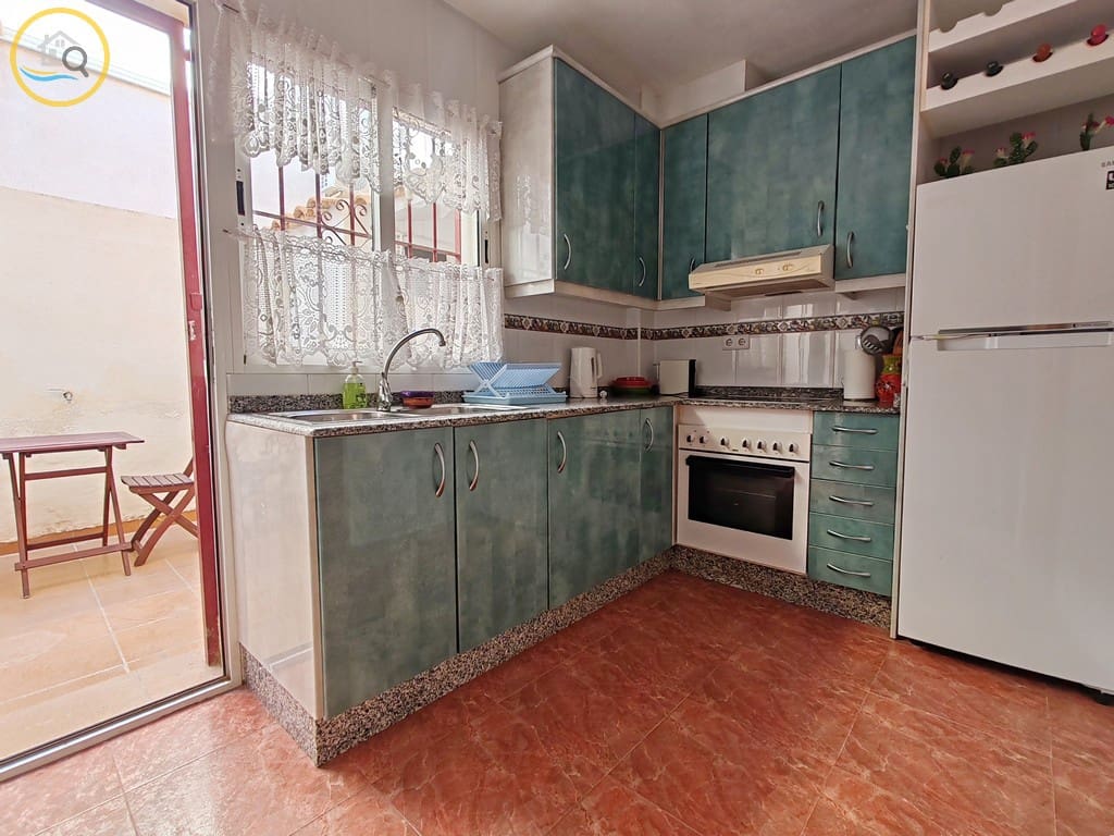 Adosado de 3 habitaciones en Playa Flamenca en venta con piscina - 154.000 € (Ref: 9628353)