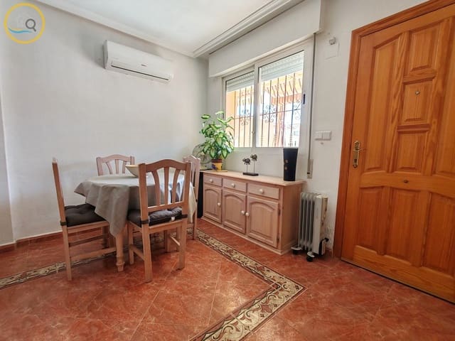 Adosado de 3 habitaciones en Playa Flamenca, Orihuela en venta con piscina - 154.000 € (Ref: 9628353)