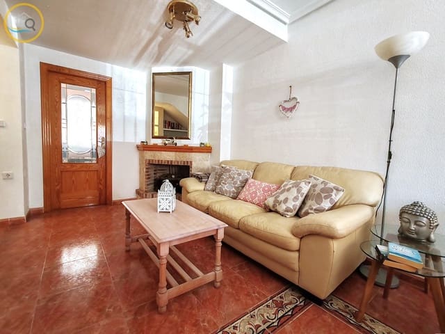 Adosado de 3 habitaciones en Playa Flamenca, Orihuela en venta con piscina - 154.000 € (Ref: 9628353)