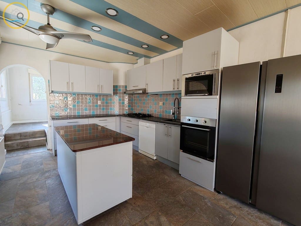 4 slaapkamer Villa te koop in Pinar de Campoverde met zwembad garage - € 389.000 (Ref: 9628362)