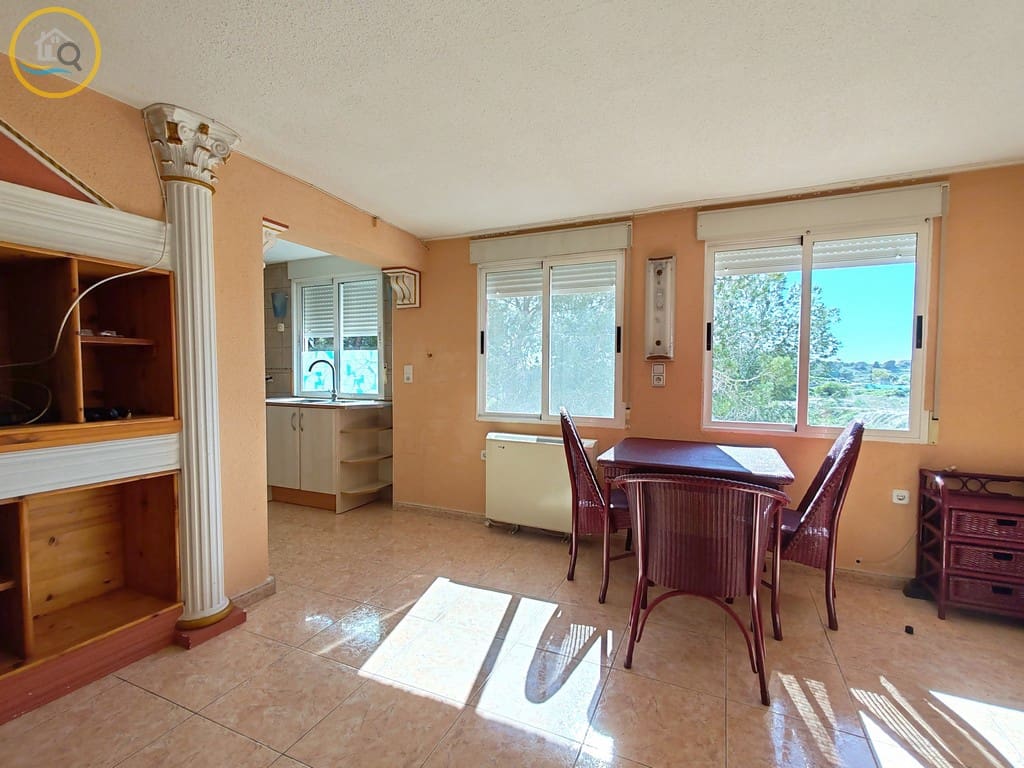 4 slaapkamer Villa te koop in Pinar de Campoverde met zwembad garage - € 389.000 (Ref: 9628362)