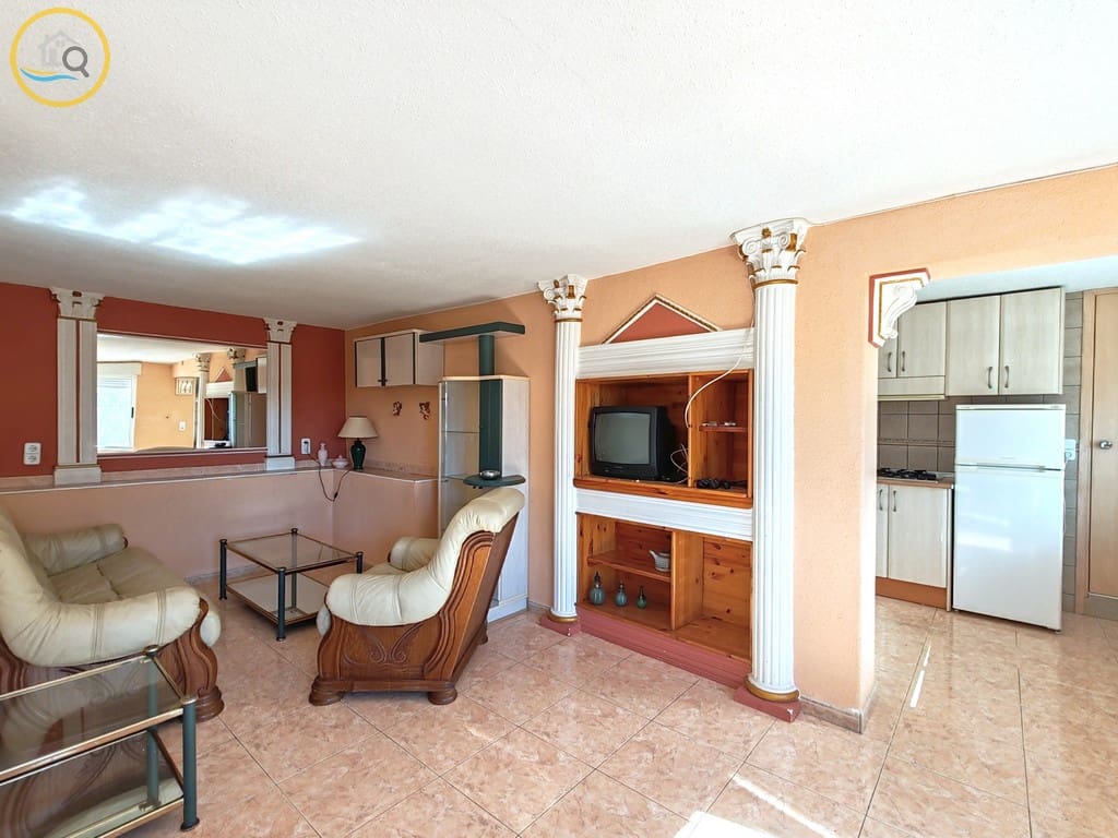 4 slaapkamer Villa te koop in Pinar de Campoverde met zwembad garage - € 389.000 (Ref: 9628362)