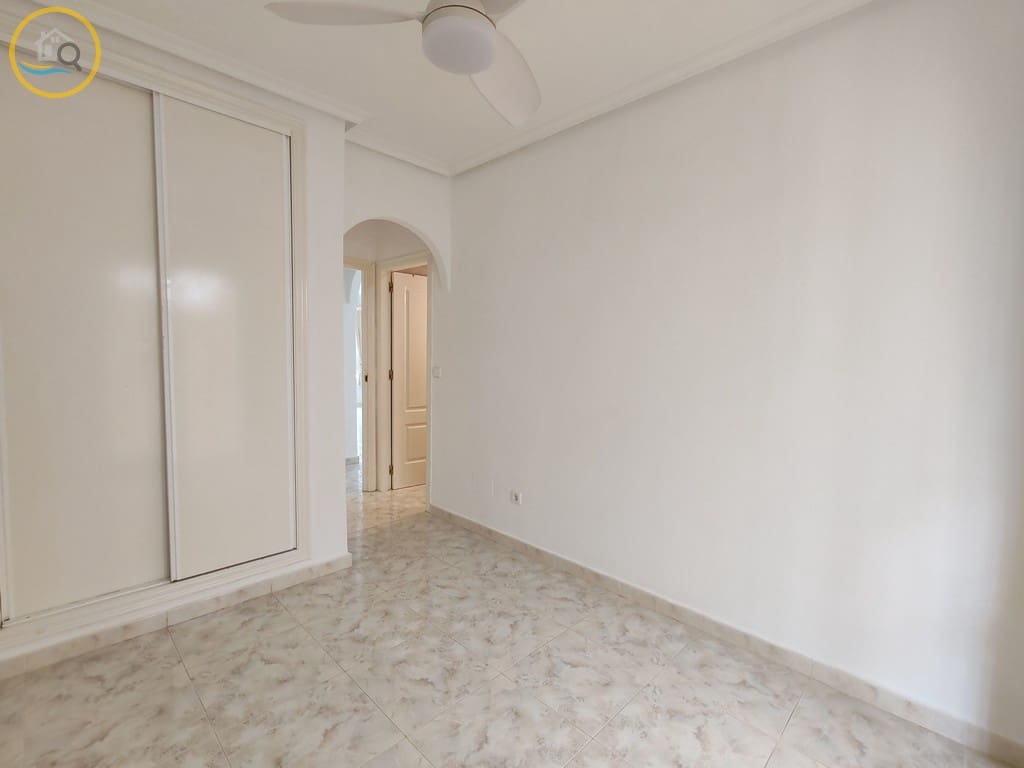 2 sypialnia Willa na sprzedaż w Pinar de Campoverde z basenem garażem - 220 000 € (Ref: 9983796)