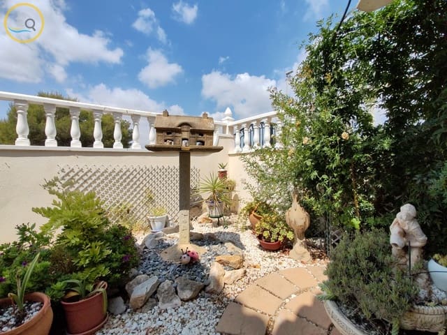 Chalet de 2 habitaciones en Pinar de Campoverde, Pilar de la Horadada en venta con piscina garaje - 220.000 € (Ref: 9983796)