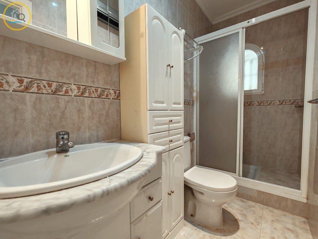 2 sypialnia Willa na sprzedaż w Pinar de Campoverde z basenem garażem - 220 000 € (Ref: 9983796)