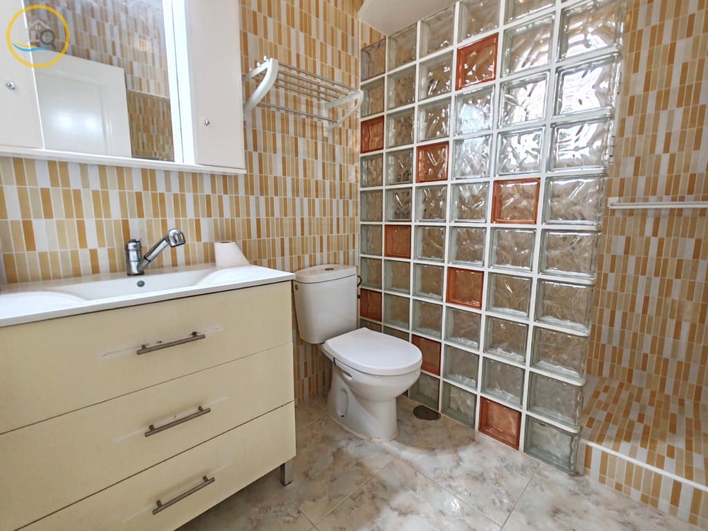 2 sypialnia Willa na sprzedaż w Pinar de Campoverde z basenem garażem - 220 000 € (Ref: 9983796)