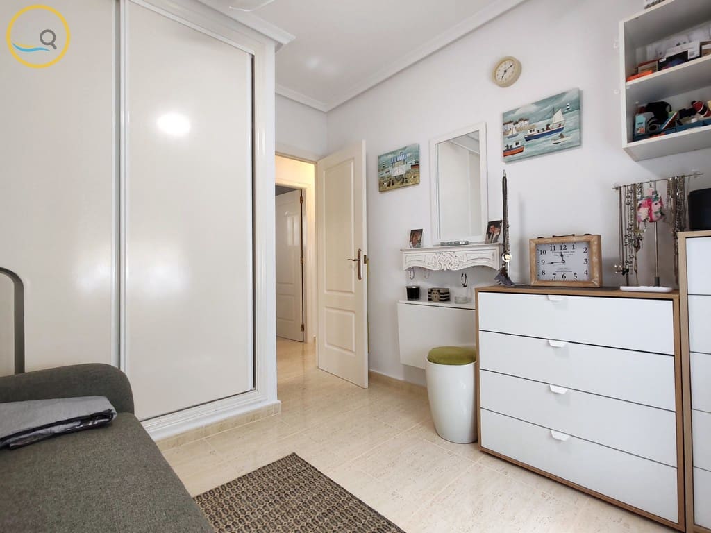 3 soverom Villa til salgs i Pinar de Campoverde med svømmebasseng garasje - € 285 000 (Ref: 9983817)