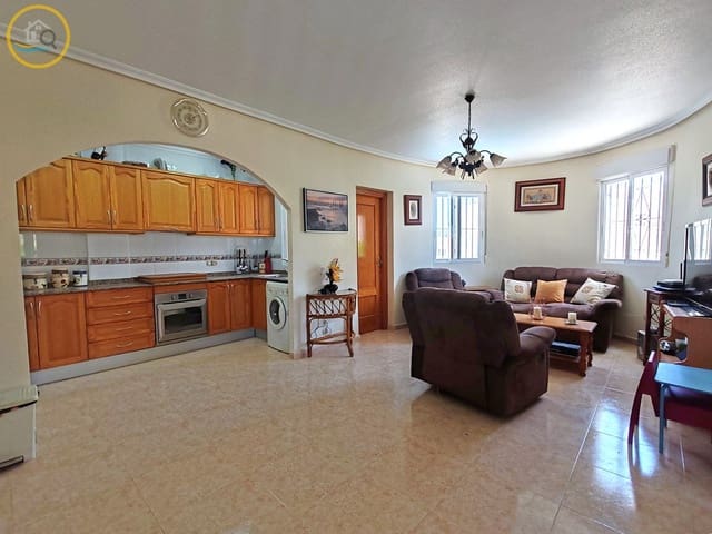3 soverom Villa til salgs i Pilar de la Horadada med svømmebasseng garasje - € 279 000 (Ref: 9983833)