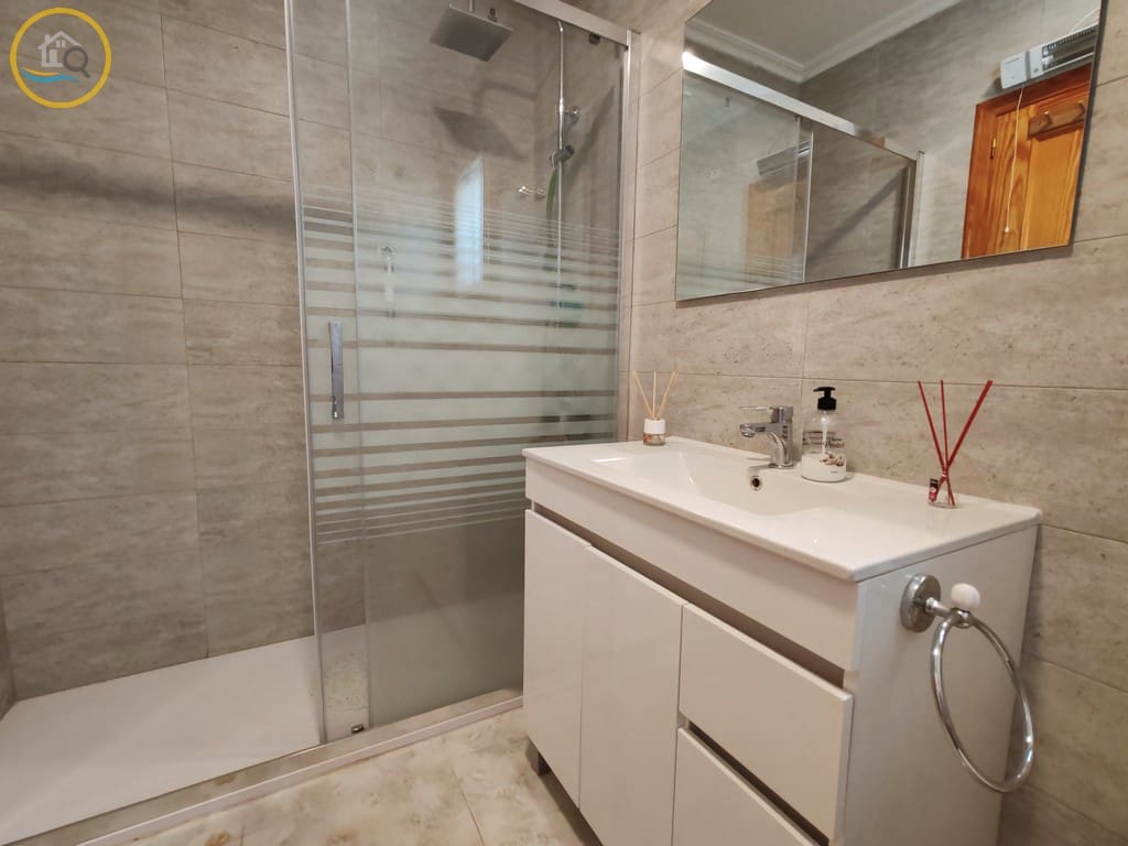 3 sovrum Villa till salu i Pinar de Campoverde med pool garage - 284 950 € (Ref: 9985263)