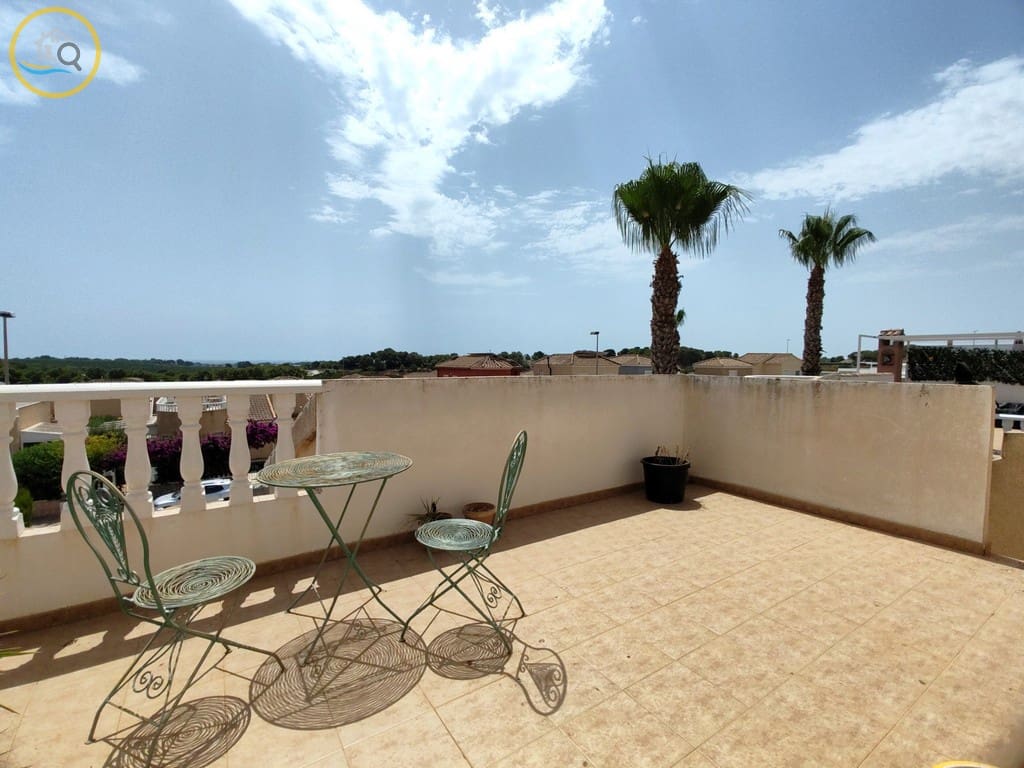 3 sovrum Villa till salu i Pinar de Campoverde med pool garage - 284 950 € (Ref: 9985263)