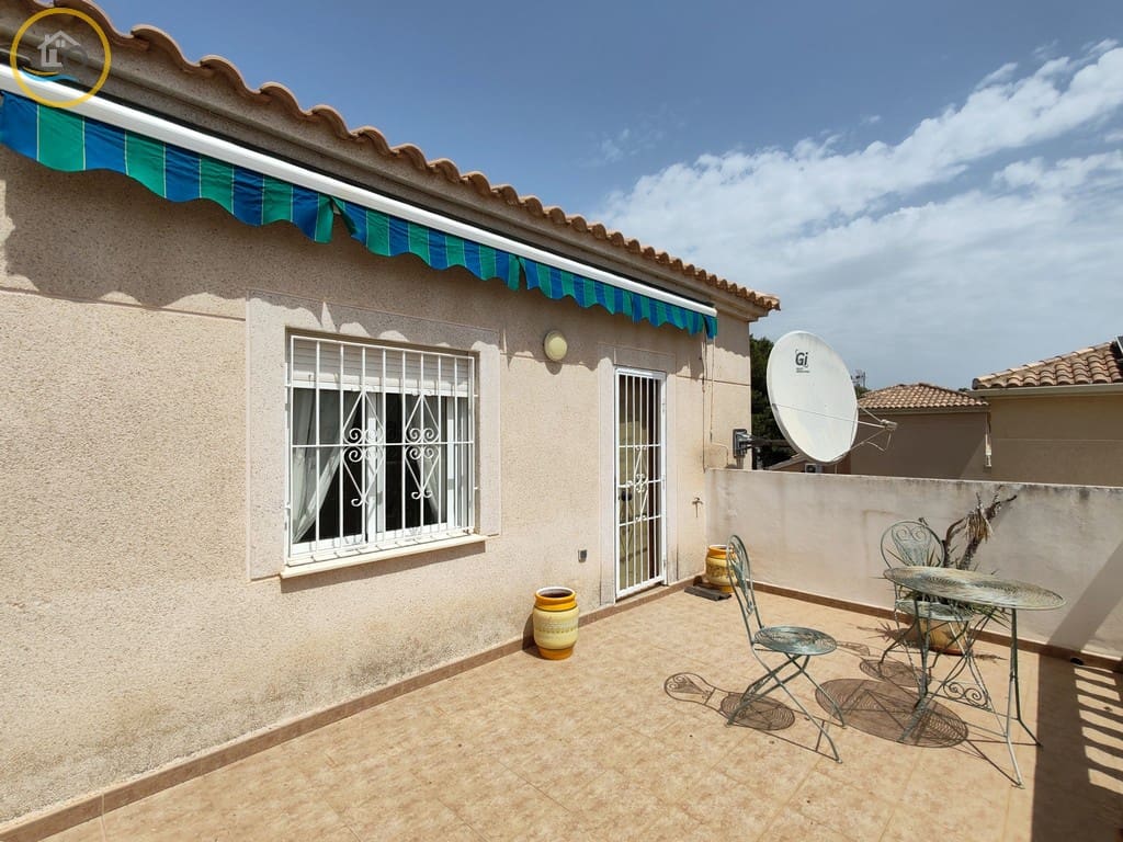 3 sovrum Villa till salu i Pinar de Campoverde med pool garage - 284 950 € (Ref: 9985263)