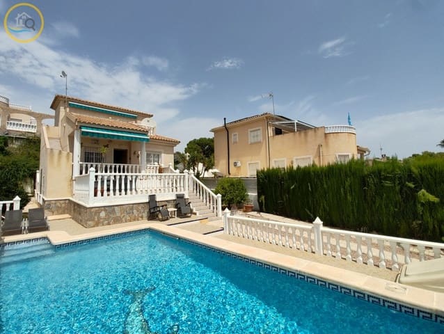 3 soveværelse Villa til salg i Pinar de Campoverde, Pilar de la Horadada med swimmingpool garage - € 284.950 (Ref: 9985263)