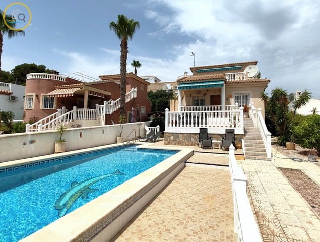 3 soveværelse Villa til salg i Pinar de Campoverde, Pilar de la Horadada med swimmingpool garage - € 284.950 (Ref: 9985263)
