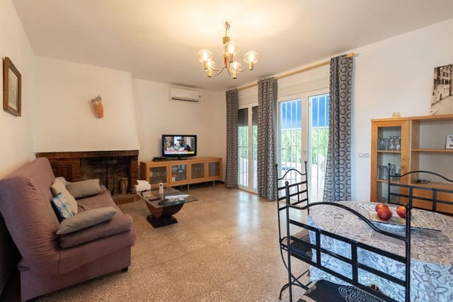 3 slaapkamer Villa te koop in Deltebre - € 210.000 (Ref: 10004204)