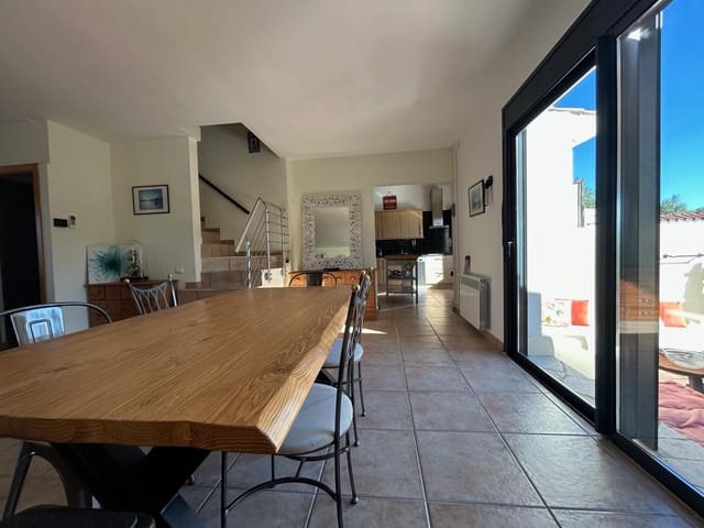 3 slaapkamer Finca/Landhuis te koop in L'Ampolla met zwembad garage - € 365.000 (Ref: 10015613)