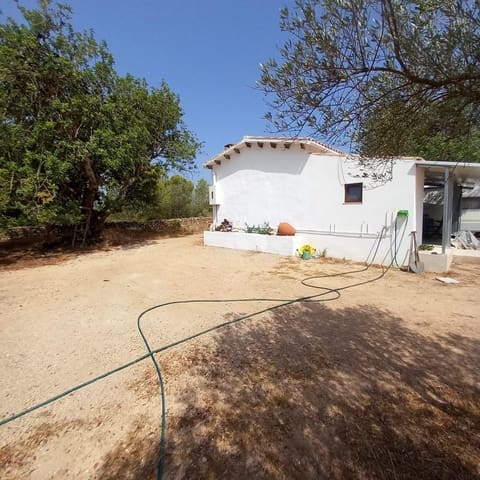 Finca/Casa di Campagna in vendita in Tortosa - 140.000 € (Rif: 10024172)