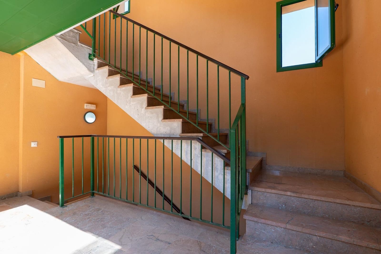 Apartamento Playa de 2 habitaciones en Amposta en venta con garaje - 129.000 € (Ref: 10025646)