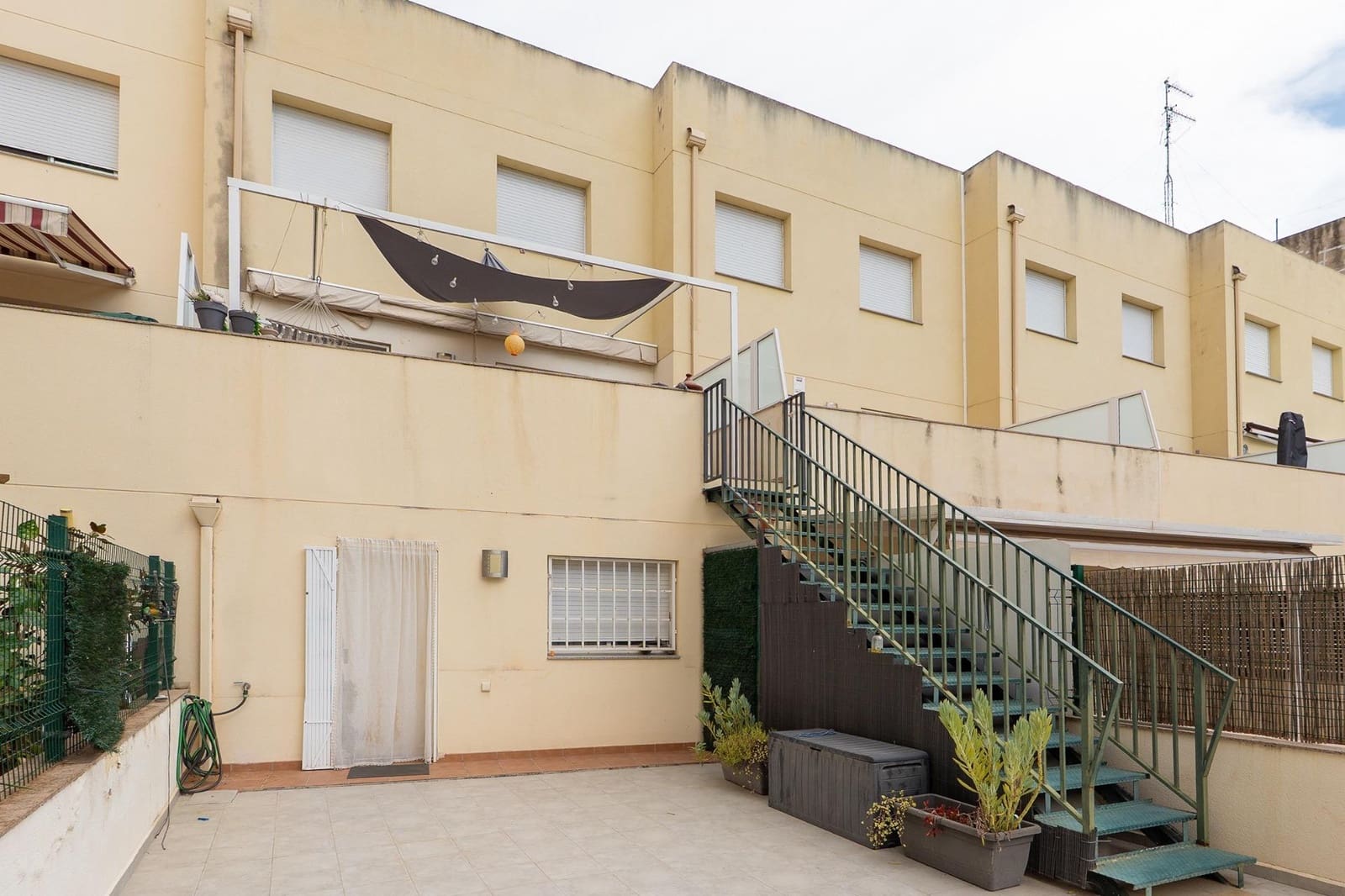 3 sypialnia Dom szeregowy na sprzedaż w Tortosa z basenem garażem - 319 000 € (Ref: 10028897)