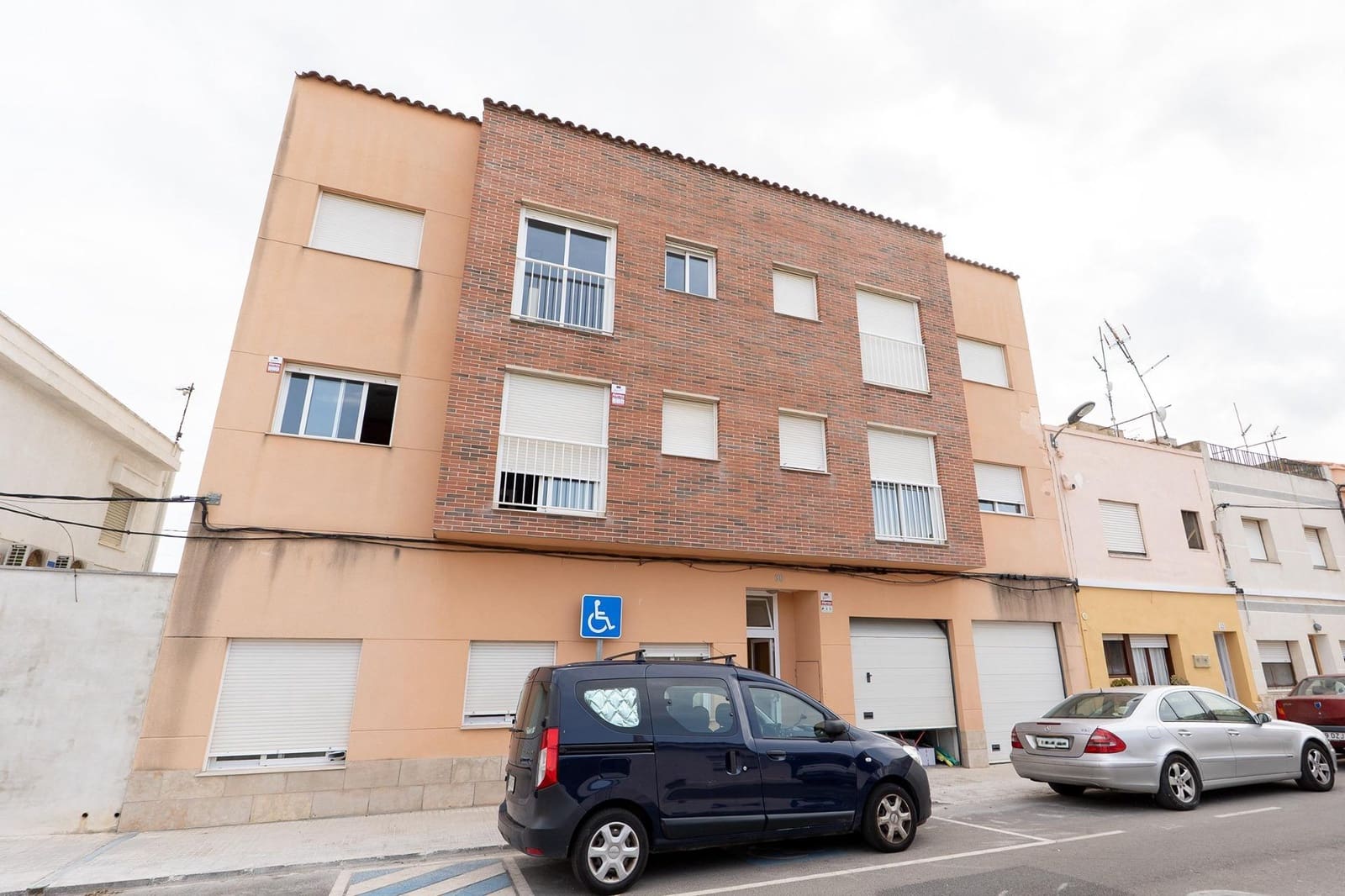 2 soverom Leilighet til salgs i Deltebre med garasje - € 89 000 (Ref: 10037472)