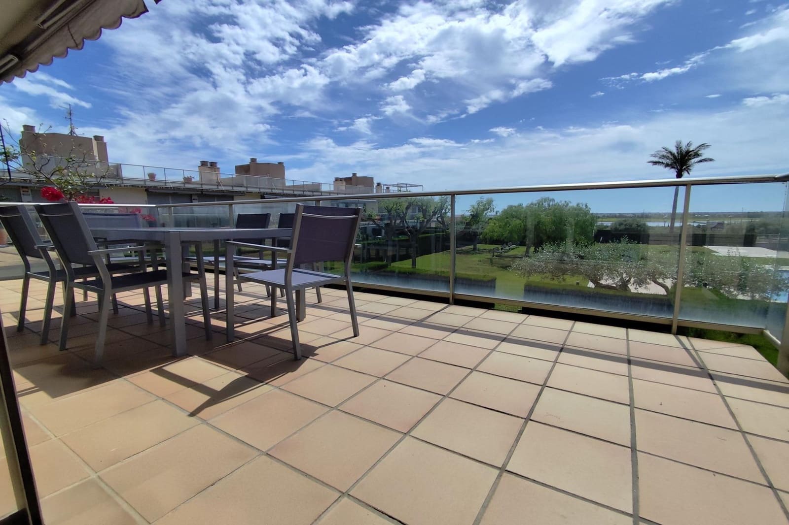 Apartamento de 3 habitaciones en L'Ampolla en venta con piscina garaje - 219.000 € (Ref: 10059162)