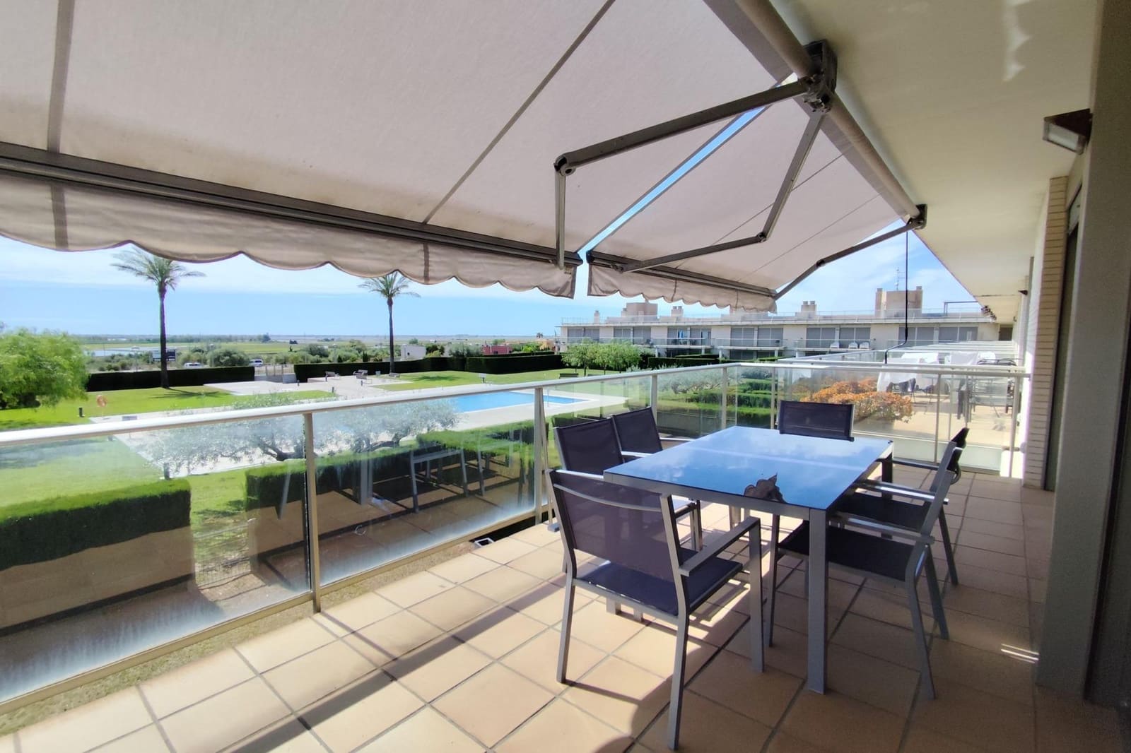 Apartamento de 3 habitaciones en L'Ampolla en venta con piscina garaje - 219.000 € (Ref: 10059162)