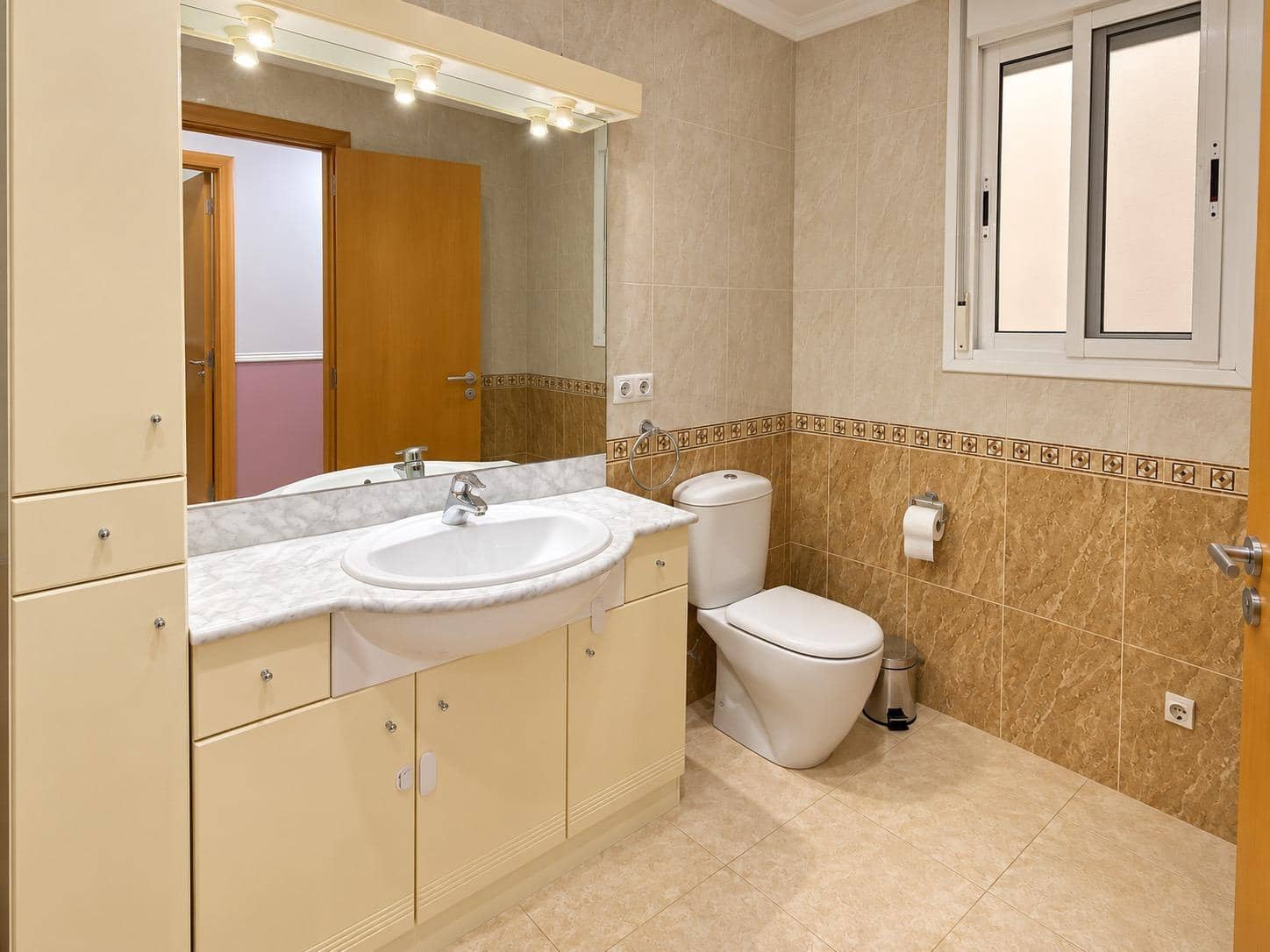 4 bedroom Flat for sale in Amposta - € 149,500 (Ref: 10157963)