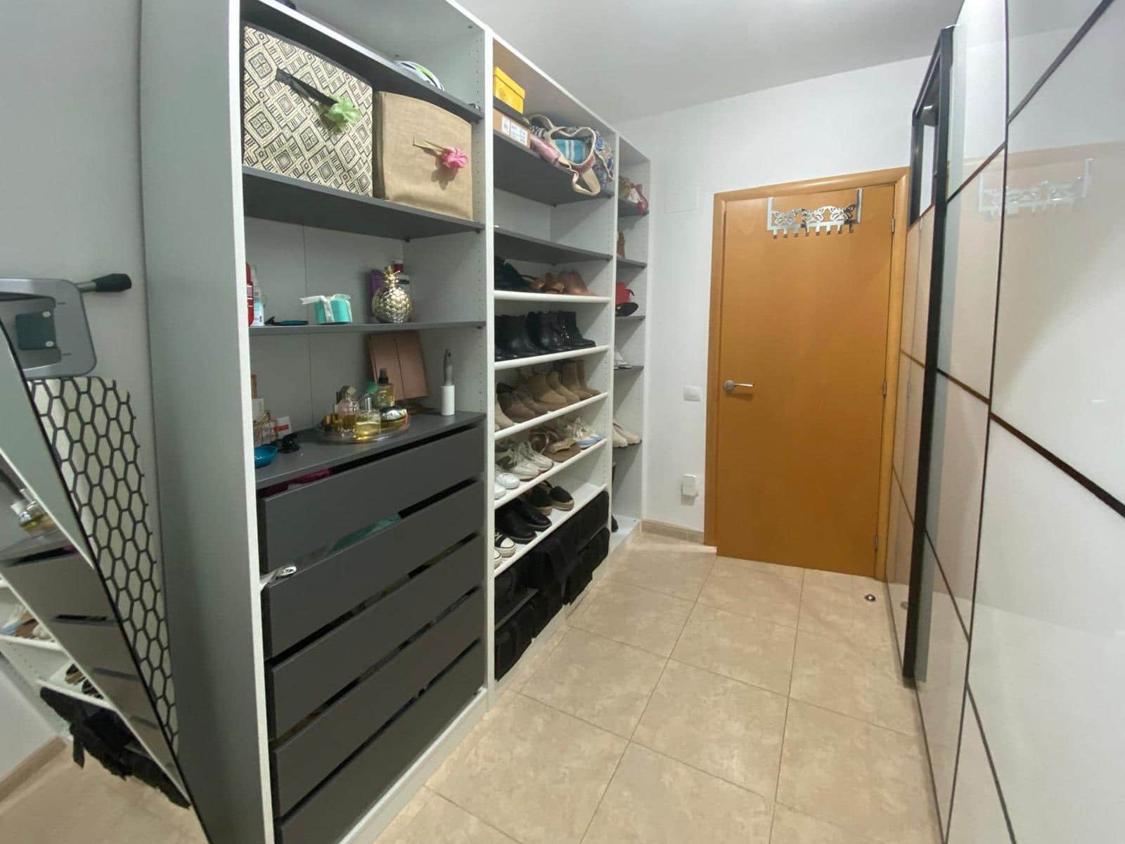 4 bedroom Flat for sale in Amposta - € 149,500 (Ref: 10157963)
