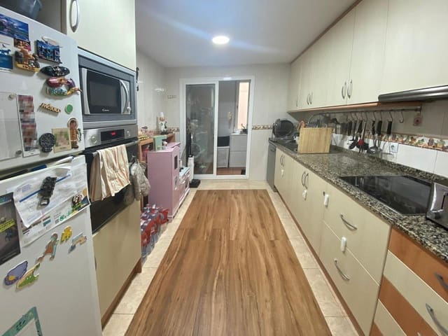 4 sovrum Lägenhet till salu i Amposta - 149 500 € (Ref: 10157963)