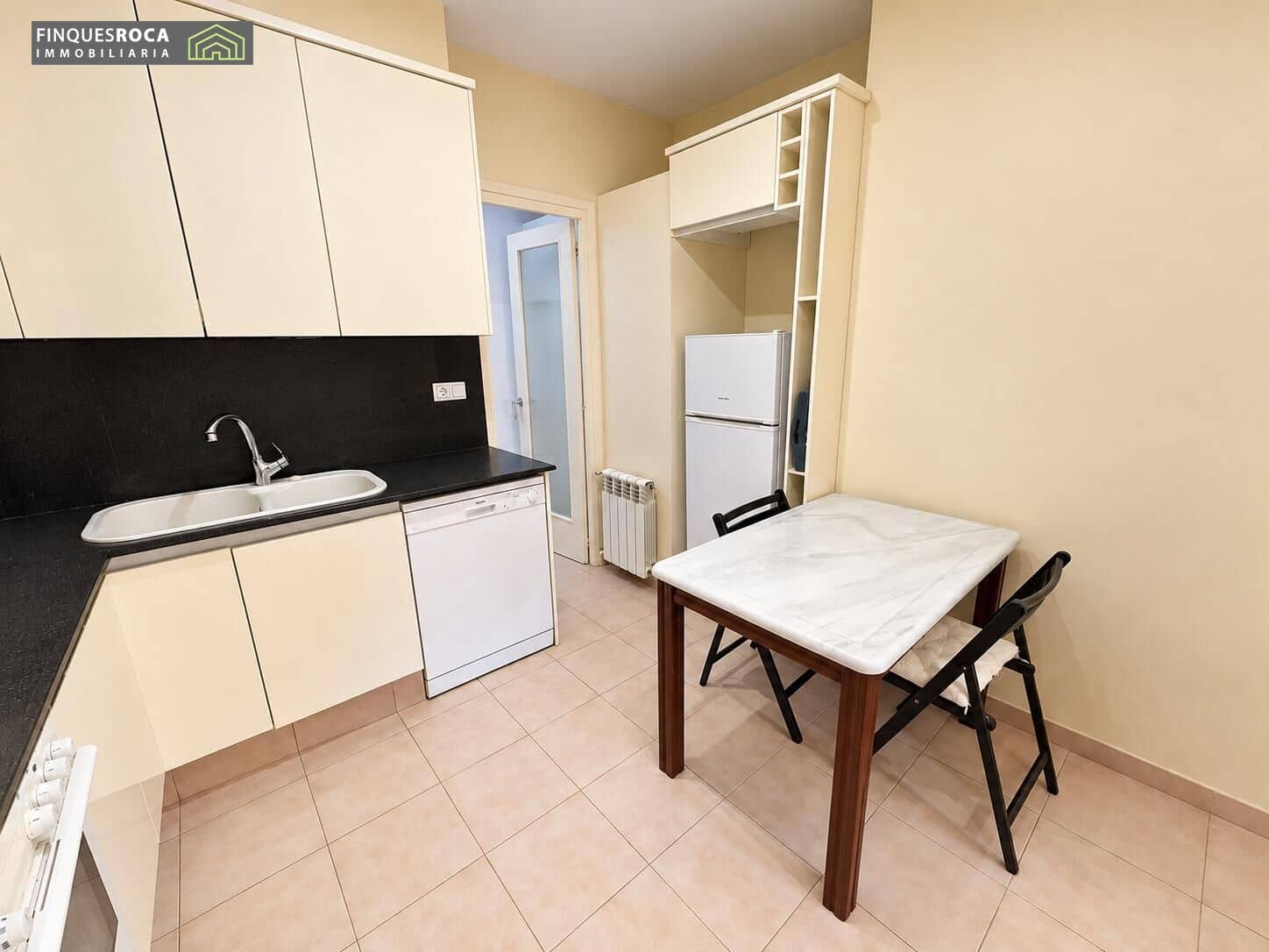 3 makuuhuone Omakotitalo myytävänä paikassa Sant Carles de la Rapita mukana 
autotalli - 212 100 € (Ref: 10177185)