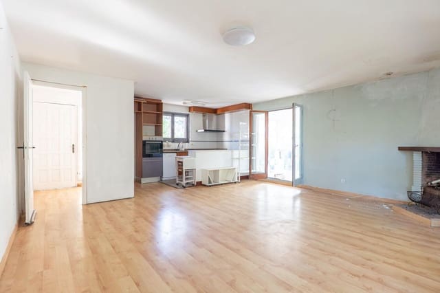 4 soveværelse Villa til salg i Amposta med swimmingpool - € 235.000 (Ref: 10180644)