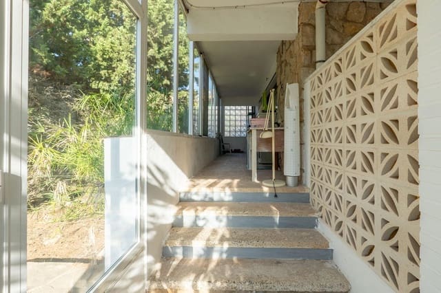 4 soveværelse Villa til salg i Amposta med swimmingpool - € 235.000 (Ref: 10180644)