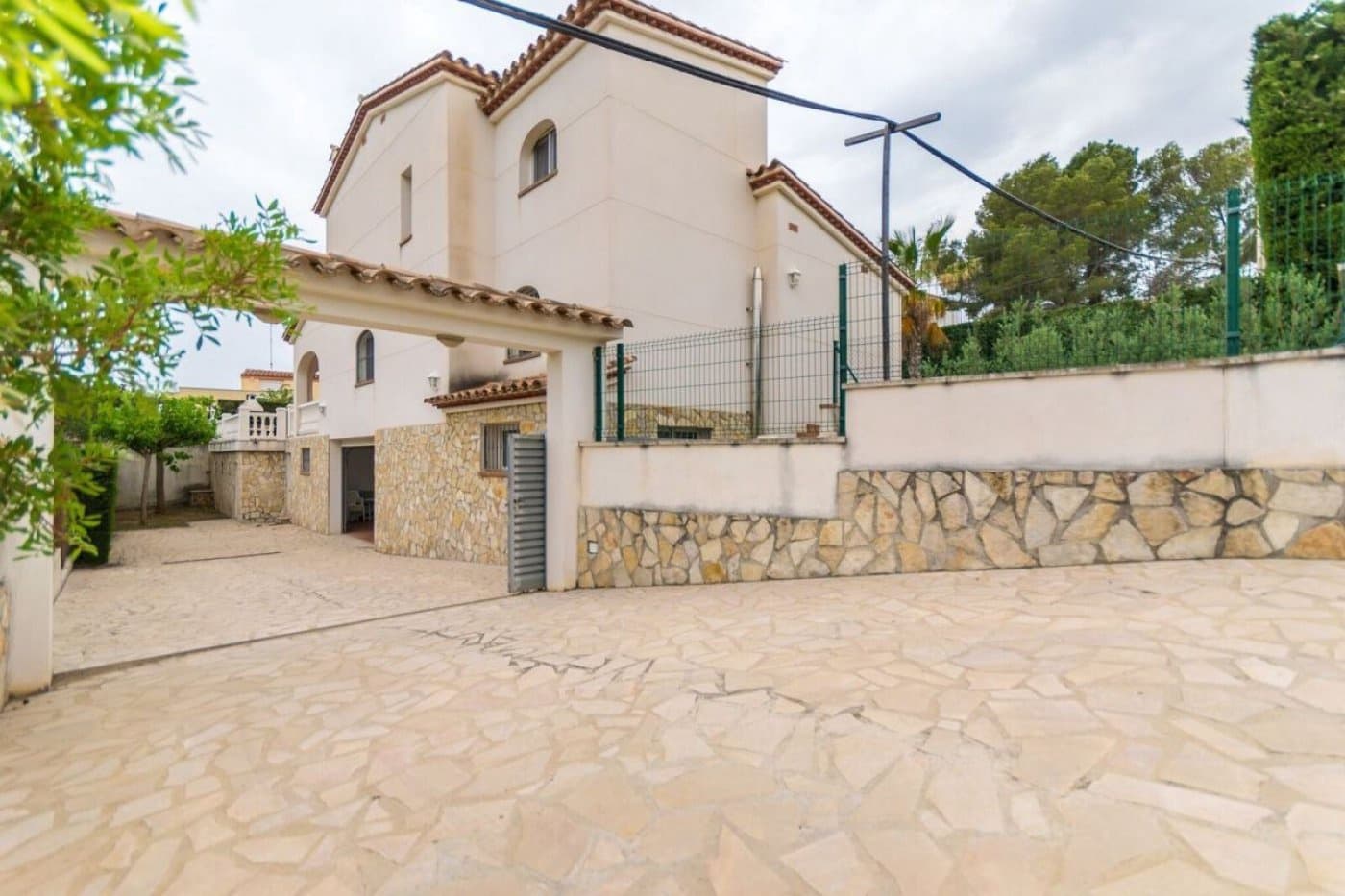 4 soverom Villa til salgs i L'Ampolla med svømmebasseng garasje - € 485 000 (Ref: 6163127)