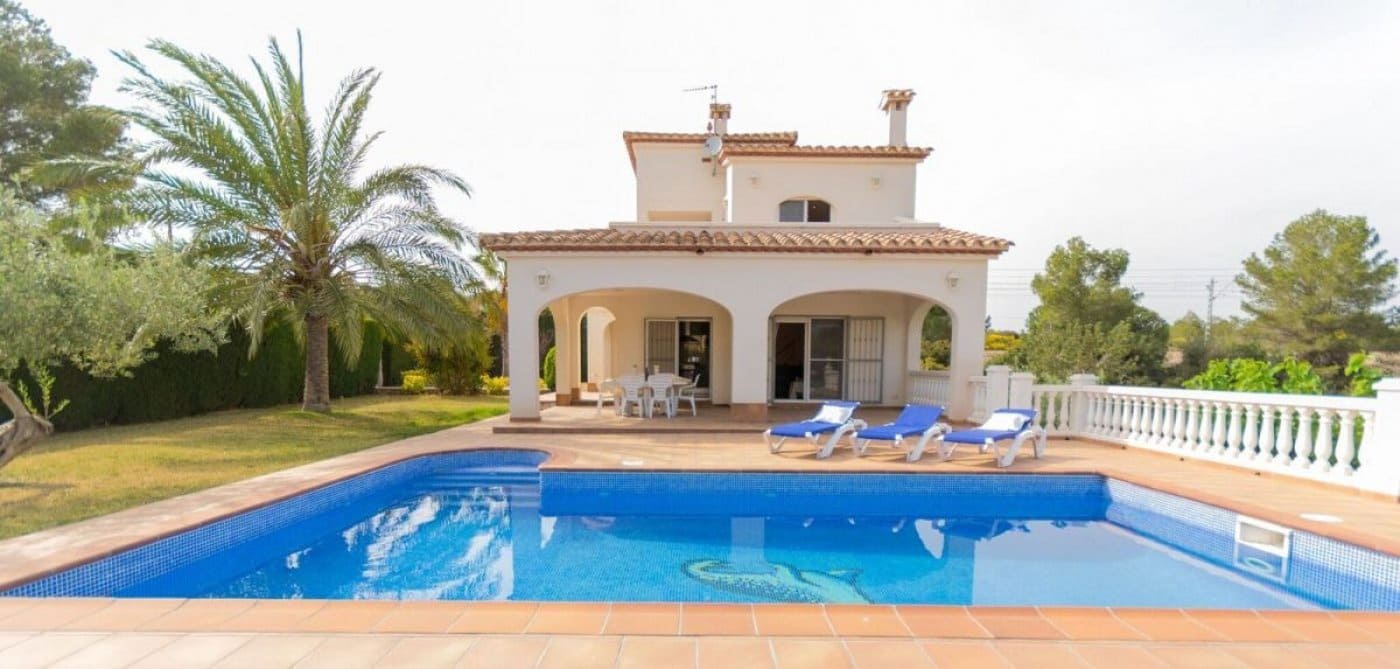 4 soverom Villa til salgs i L'Ampolla med svømmebasseng garasje - € 485 000 (Ref: 6163127)