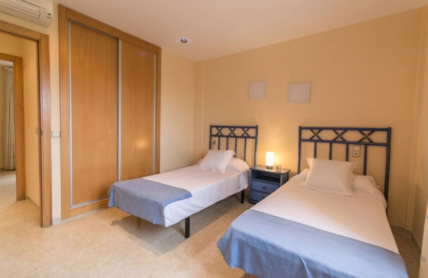 4 soverom Villa til salgs i L'Ampolla med svømmebasseng garasje - € 485 000 (Ref: 6163127)