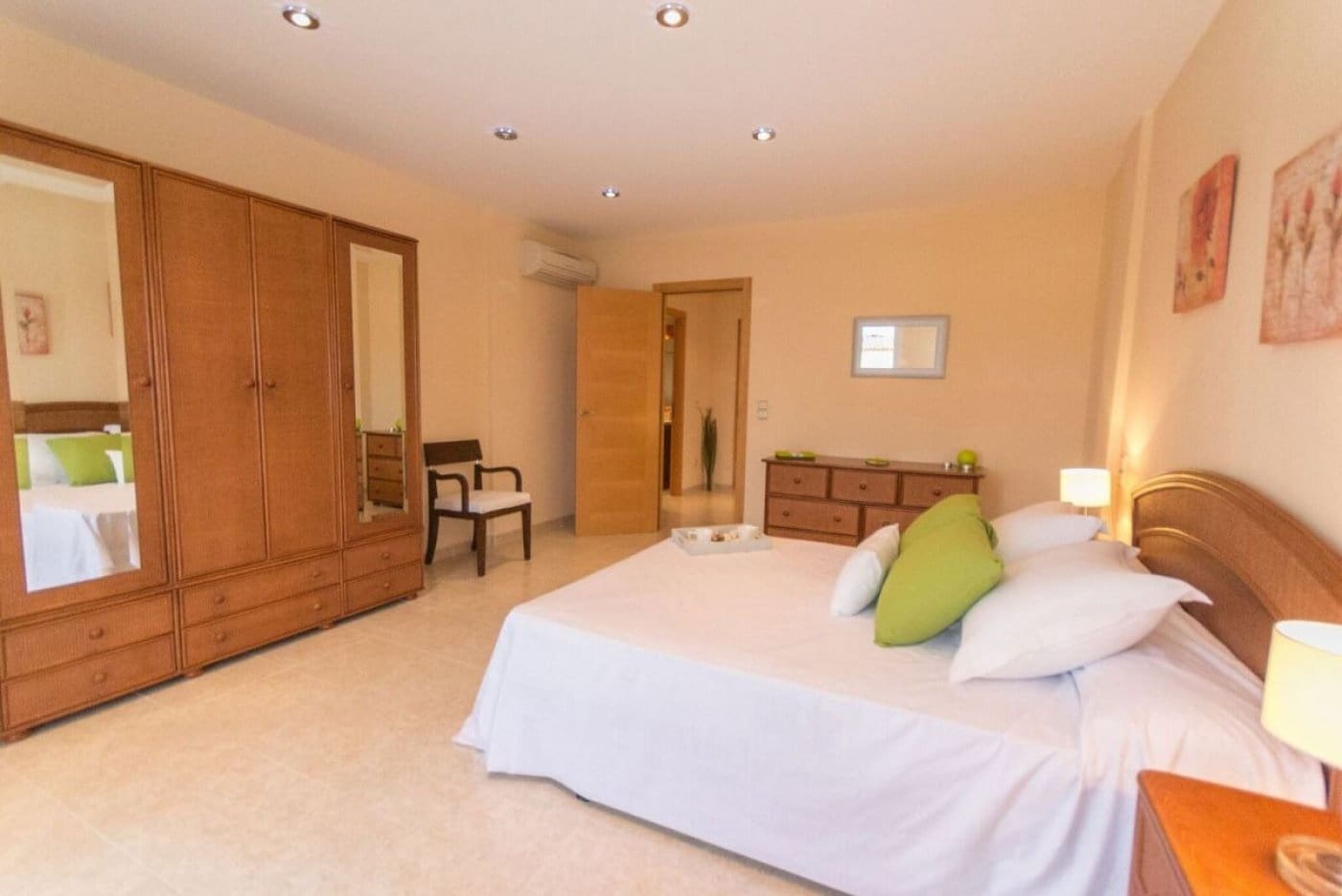 4 soverom Villa til salgs i L'Ampolla med svømmebasseng garasje - € 485 000 (Ref: 6163127)