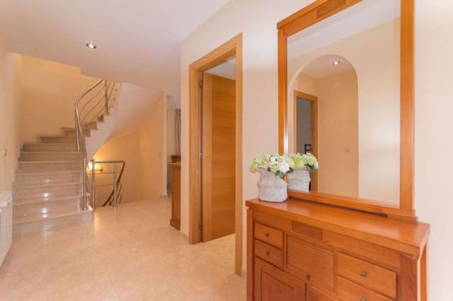 4 sovrum Villa till salu i L'Ampolla med pool garage - 485 000 € (Ref: 6163127)