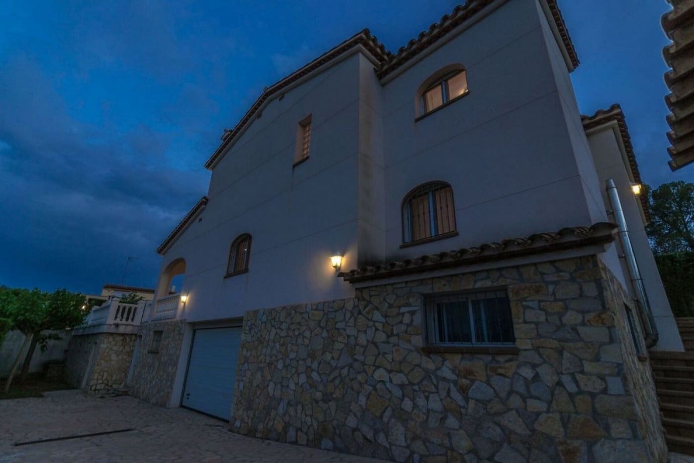 4 soverom Villa til salgs i L'Ampolla med svømmebasseng garasje - € 485 000 (Ref: 6163127)