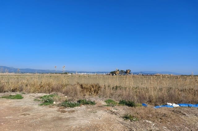 3 bedroom Finca/Country House for sale in L'Ampolla - € 155,000 (Ref: 6163145)