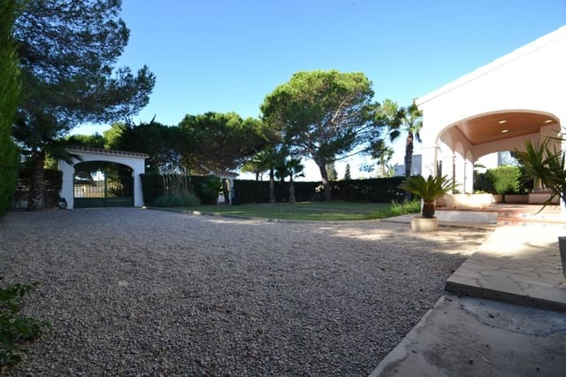 5 bedroom Villa for sale in Deltebre with garage - € 530,000 (Ref: 7208253)