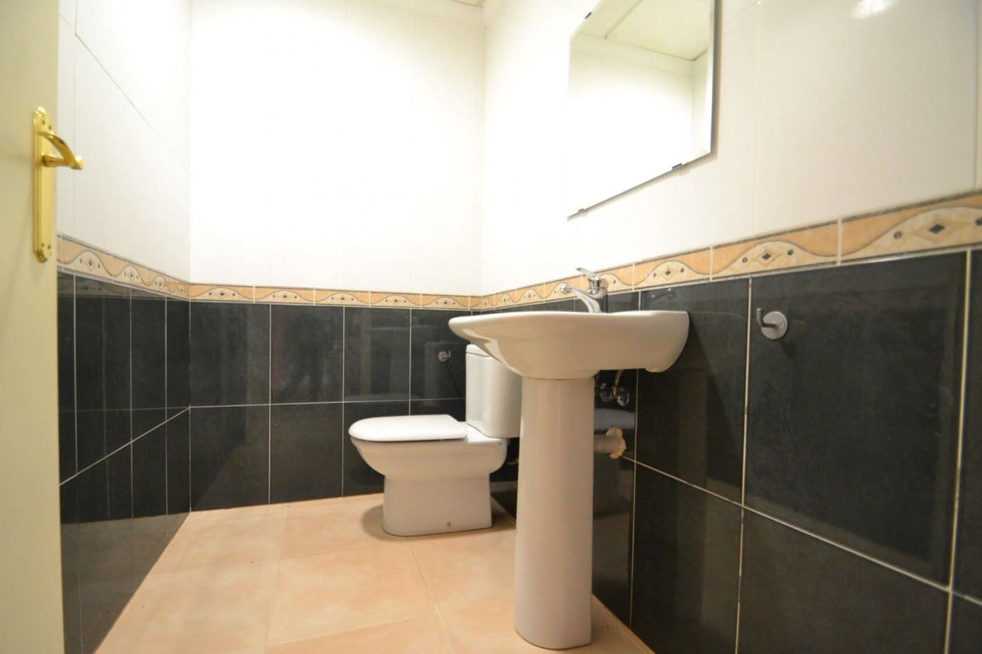 Erhverv til salg i Deltebre - € 60.000 (Ref: 7333693)